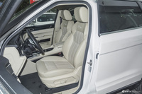 2017款众泰T700 2.0T自动尊贵型