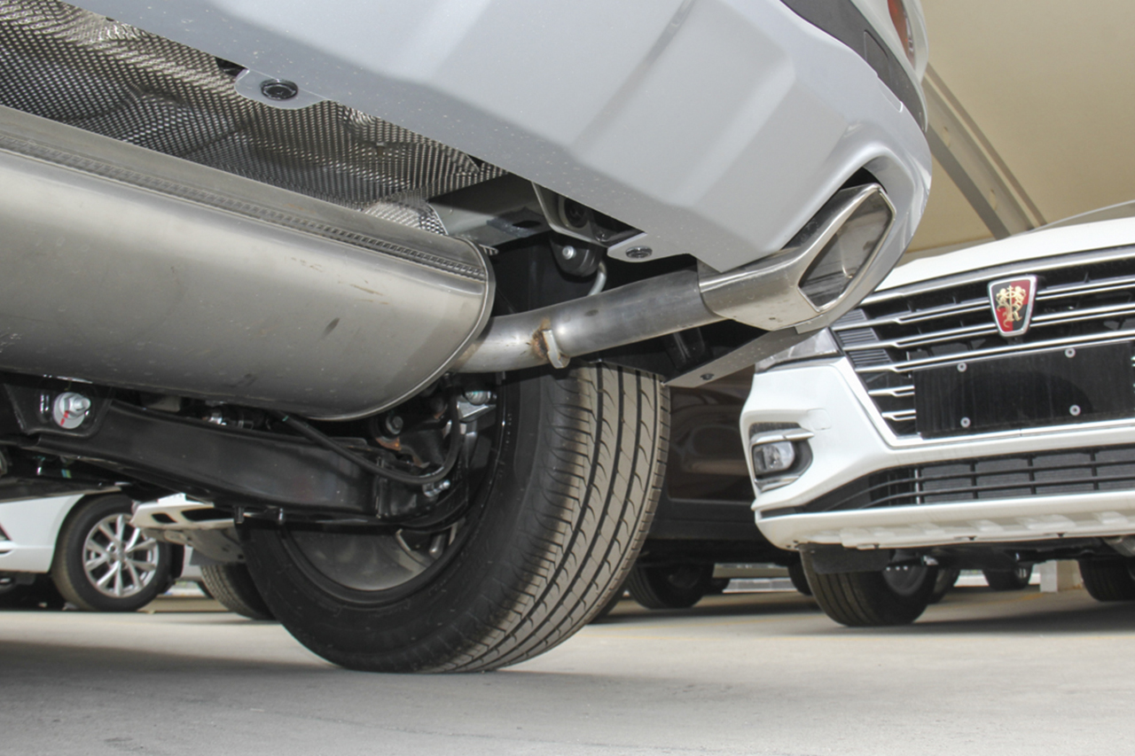 2019款荣威RX5 1.5T 手动两驱Ali智联网铂金版