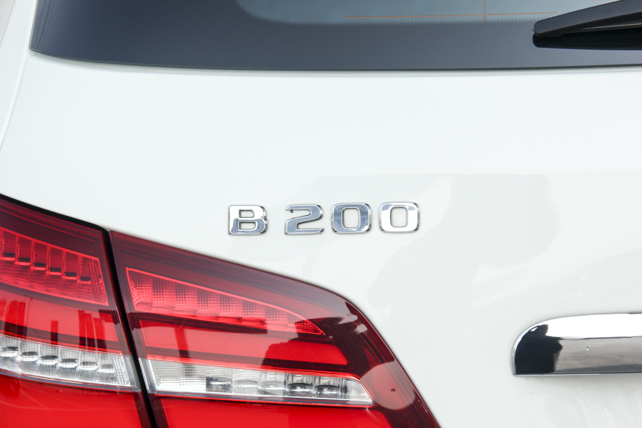 2019款奔驰B级B200 1.6T自动时尚型
