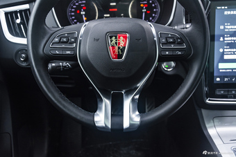 2019款荣威RX5 2.0T 30T自动Ali两驱智联网铂金版