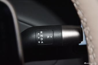 2025款理想MEGA Home 家庭特别版