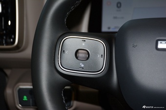 2026款哈弗大狗 2.0T DCT中华田园犬版苔岩绿