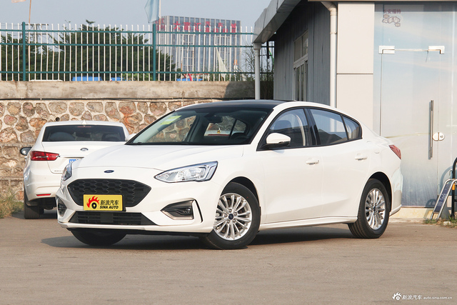 2020款福克斯三厢1.5L 锋潮型EcoBoost 180