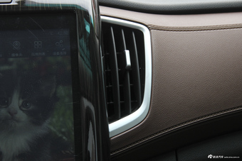 2018款斯威X7 1.5T手动尊贵型7座