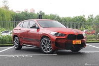 2021款宝马X2 改款 xDrive25i 曜夜版