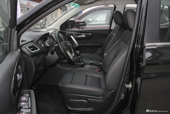 2018款斯威X7 1`.8L手动豪华版7座