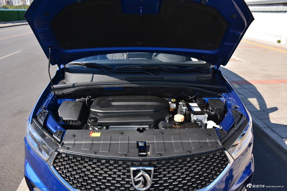 2019款宝骏360 1.5L CVT精英型国VI