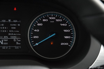 2025款瑞风M3 PHEV PLUS 2.0L 85km 智联版 9座