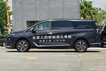 2026款别克GL8插混 陆尊 奢享版