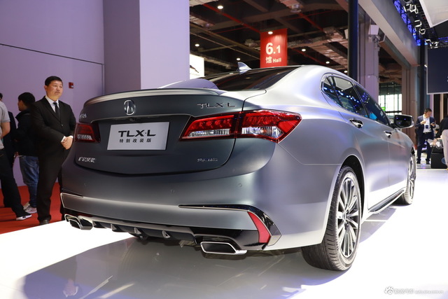 讴歌TLX-L