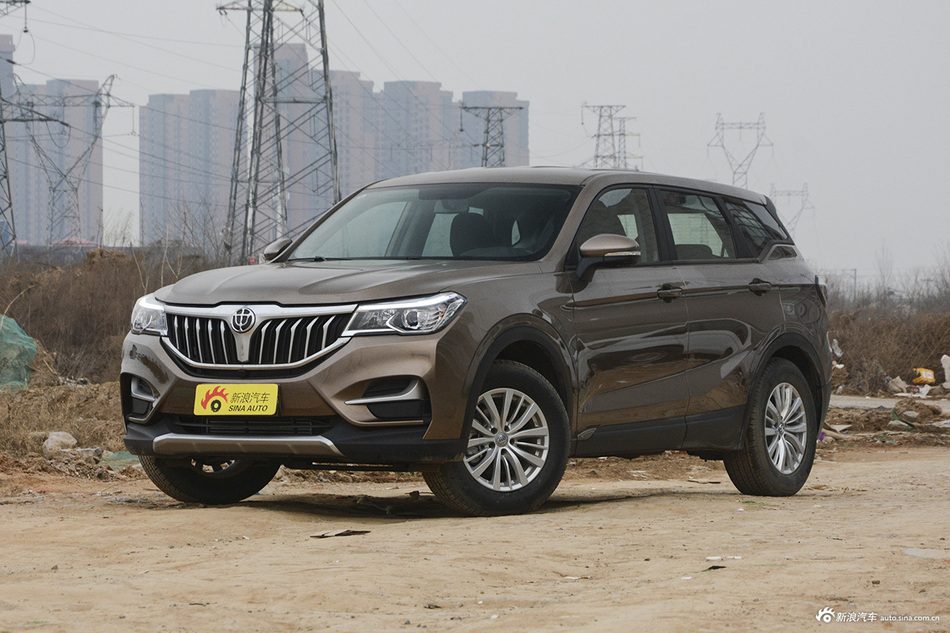 2018款中华V6 1.5T手动精英型