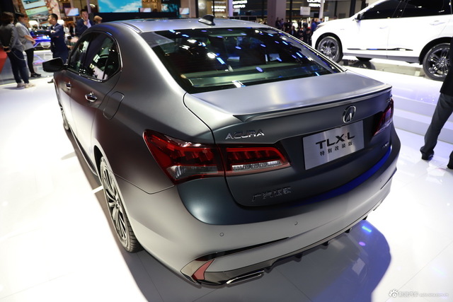 讴歌TLX-L