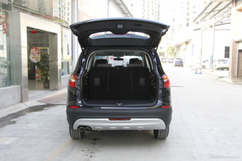 2018款斯威X7 1.8L手动舒适版7座