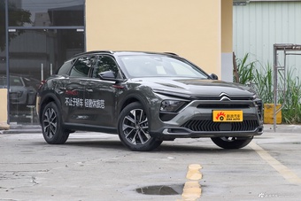 2026款凡尔赛C5 X 驭不凡