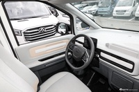 2023款上汽大通MAXUS 大拿V1 短轴低顶