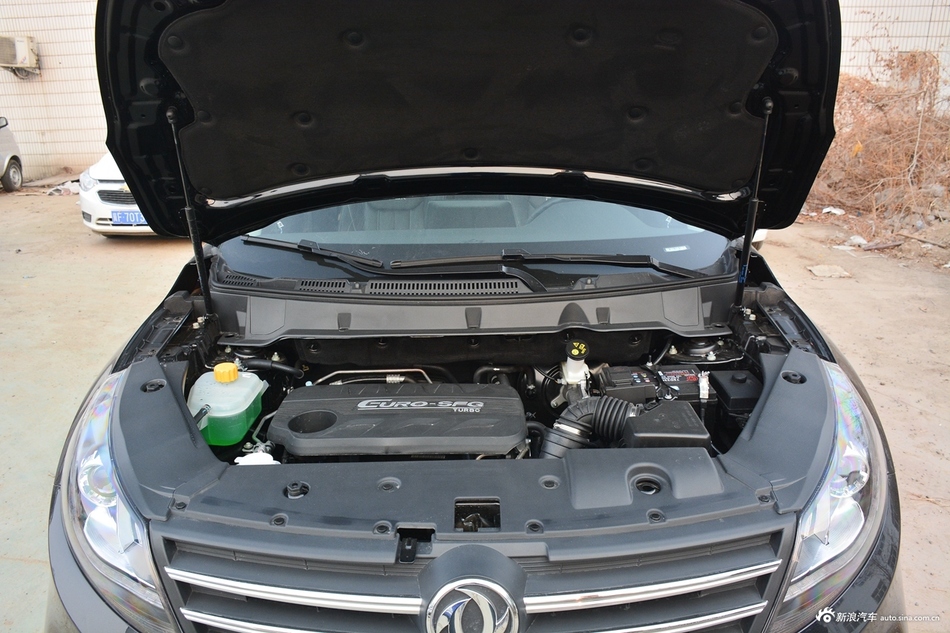 2018款风光580 1.5T自动豪华版