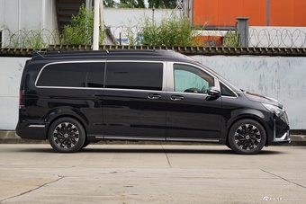 2025款维努斯 2.0T 晖凰