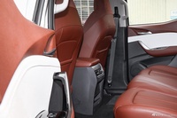 2023款星际H 2.0T自动柴油两驱精英版长轴