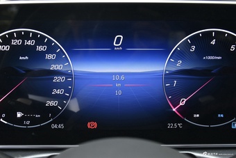 2025款奔驰C级 改款 C 260 L 运动版