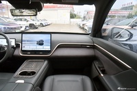 2025款eπ008 210Max智驾版 6座