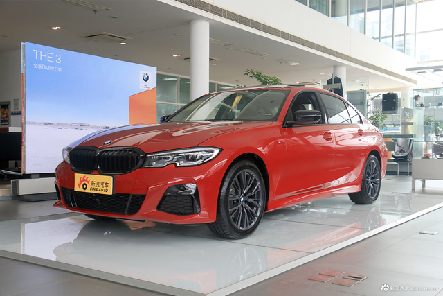 2020款宝马3系2.0T自动325Li M运动曜夜版