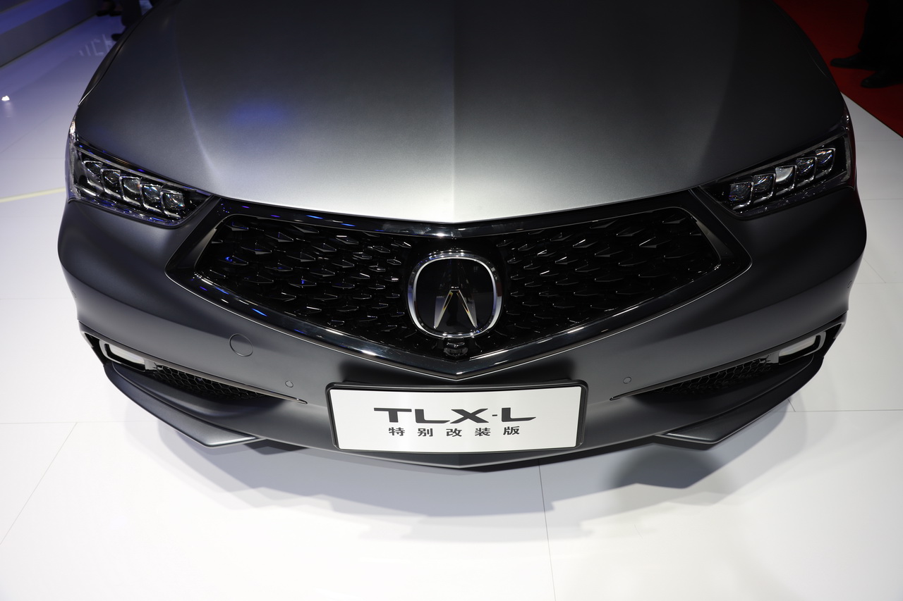 2019上海车展实拍：讴歌TLX-L特别改装版