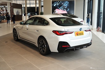 2025款宝马i4 eDrive35