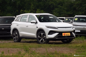 2026款宋Pro DM-i 飞驰版220KM超越型