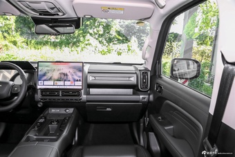 2025款哈弗猛龙 2.0T 四驱Ultra