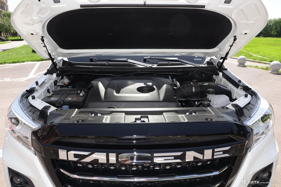 2020款长安凯程F70 2.0T 手动四驱行政版国V标轴