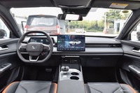 2025款长安UNI-V 第三代 1.5T 500Bar尊贵型