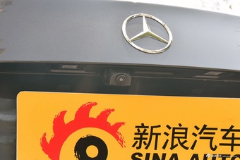 2025款奔驰C级 改款 C 260 L 运动版