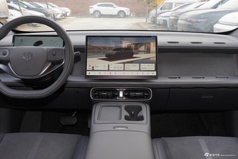 2026款零跑Lafa5 515 Pro