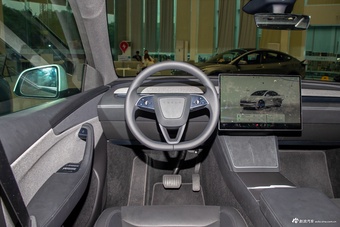 2026款Model Y 后轮驱动版