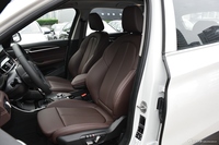 2021款宝马X1 2.0T自动xDrive25Li尊享型