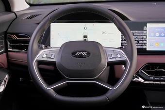 2024款江淮X8 PLUS 1.5TGDI DCT智享版 7座