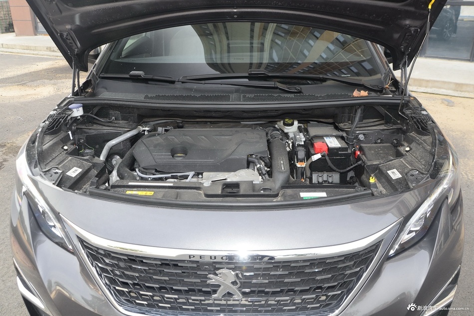  2019款标致5008 1.8L 400THP旗舰GT版