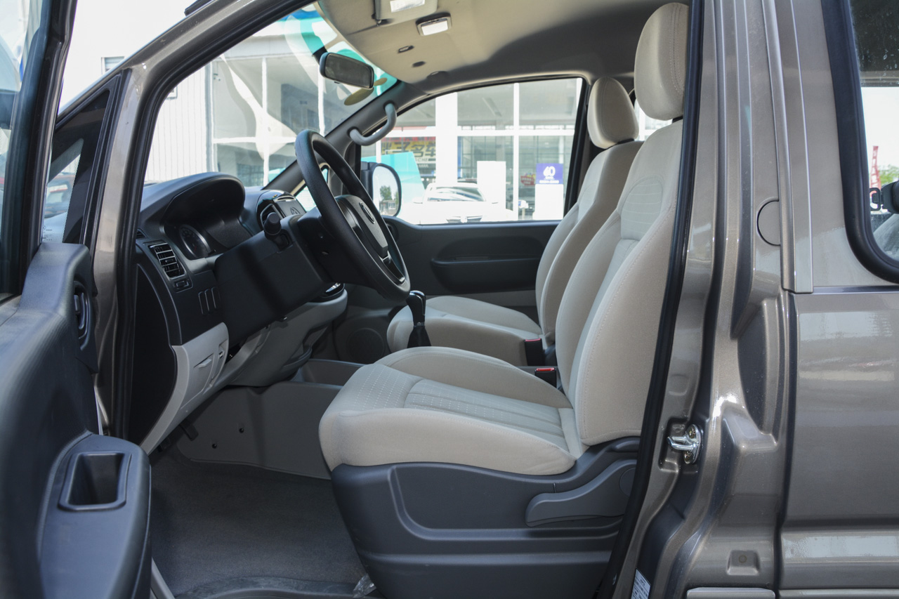 2018款菱智M3L 1.6L手动7座标准型