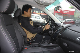 2018款斯威X7 1`.8L手动豪华版7座