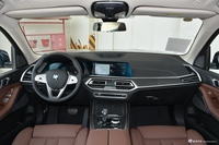 2019款宝马X7 xDrive40i 领先型豪华套装