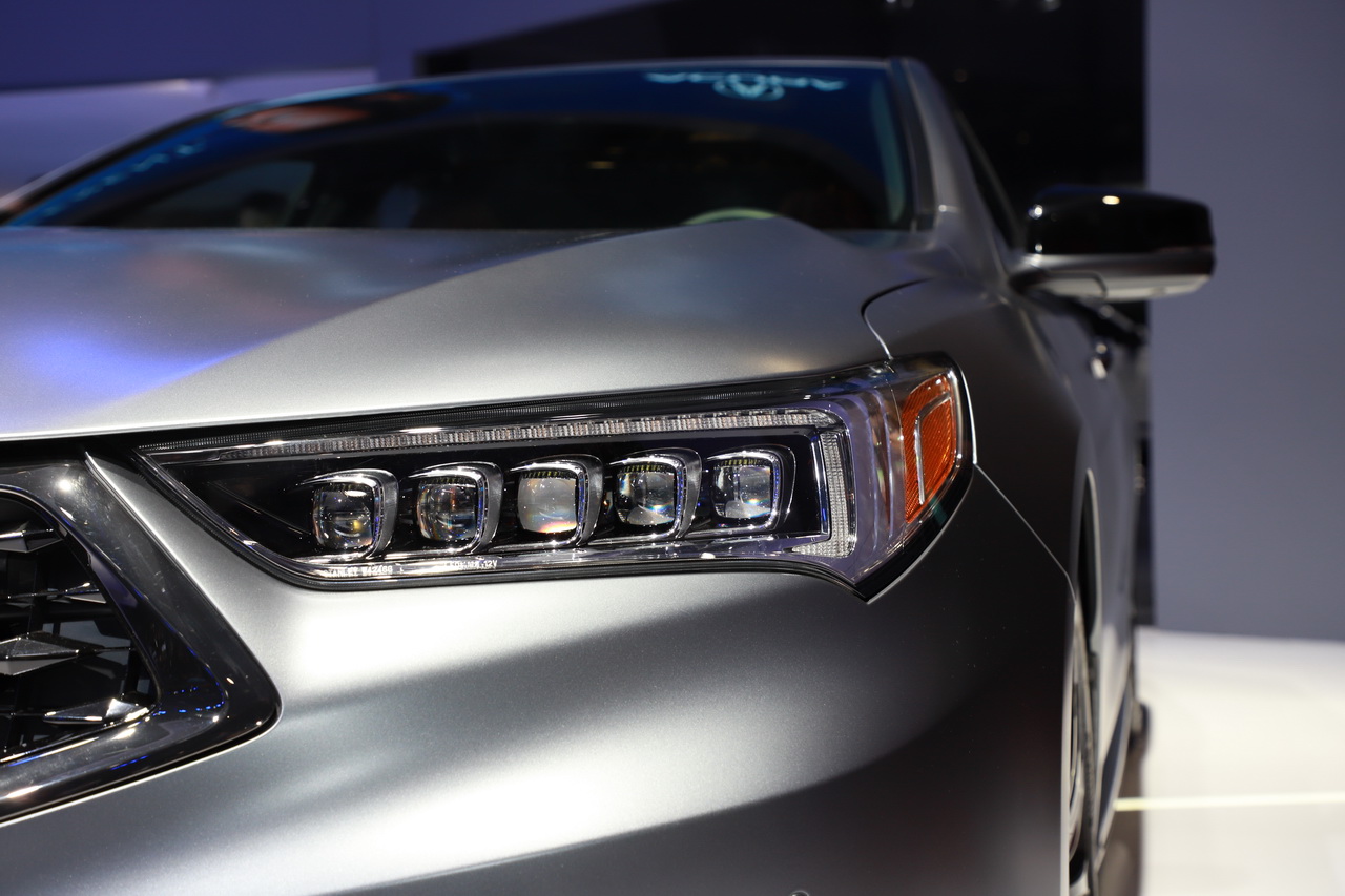 2019上海车展实拍：讴歌TLX-L特别改装版