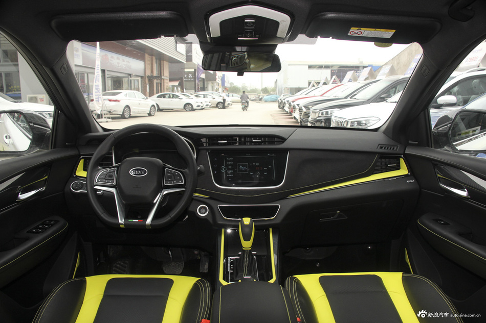 2018款SWM斯威G01 F版 1.5T自动傲F