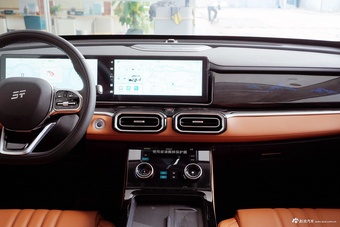 2024款捷途山海L7 1.5T 120km MAX+ 5座