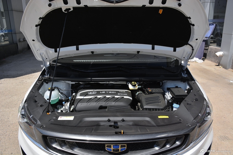 2019款吉利嘉际 1.5TD MHEV DCT臻享型