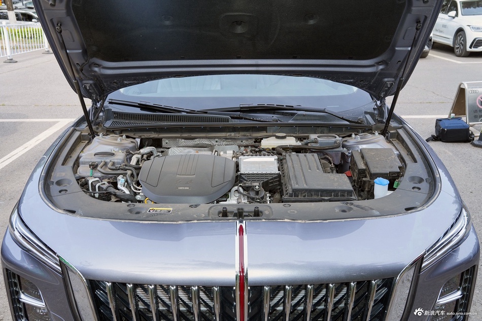 2025款红旗H5 PHEV 170 超混版
