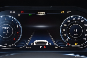 2019款风行T5L 1.6TD DCT豪华型7座