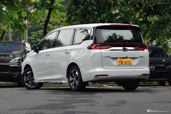 2025款传祺M6 MAX 270T 豪华版版