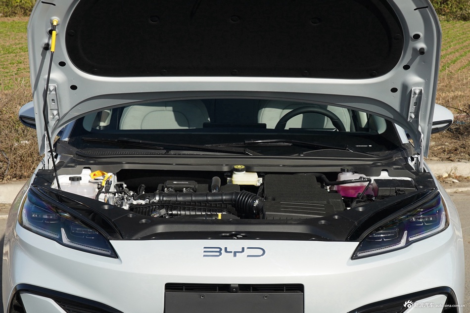 2026款海豹06DM-i 超享版 128KM豪华型