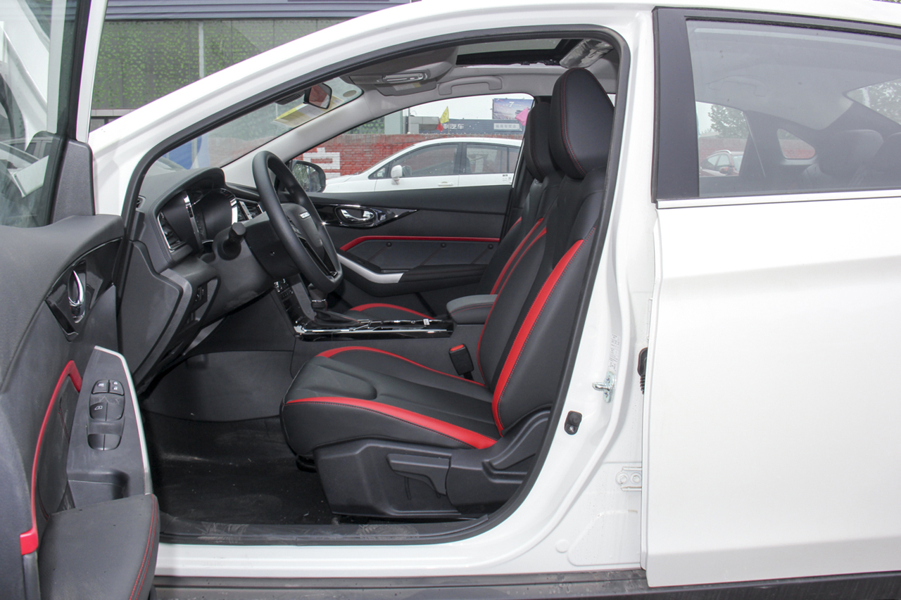  2019款启辰D60 1.6XL CVT智联精英版