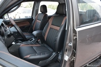 2019款拓陆者E7 2.0T自动两驱城市版低配